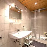 Enzian Apartment Matrei in Osttirol